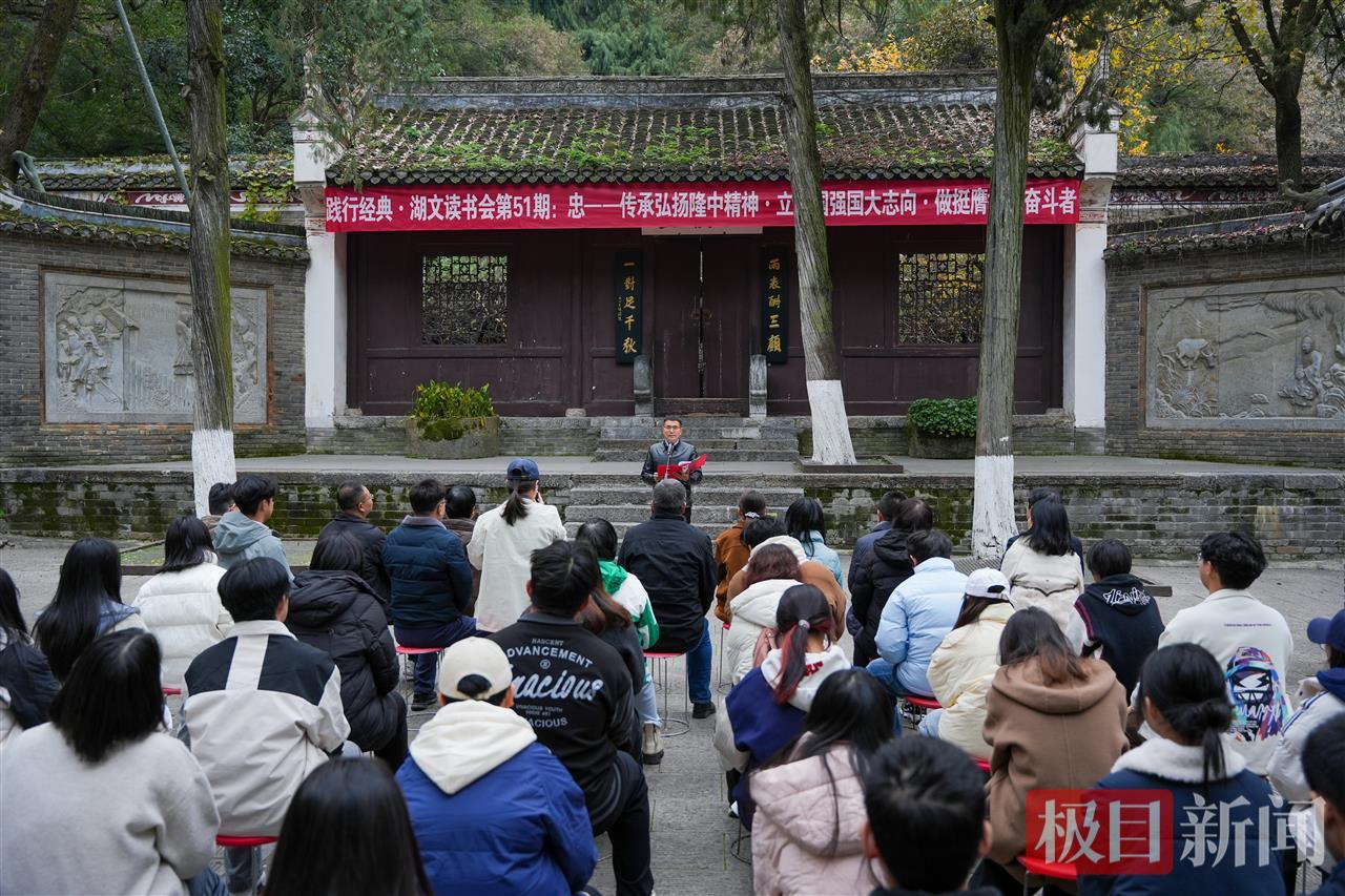 c1b4360570a4bc16a84a024b8cca57f4.jpg c1b4360570a4bc16a84a024b8cca57f4.jpg